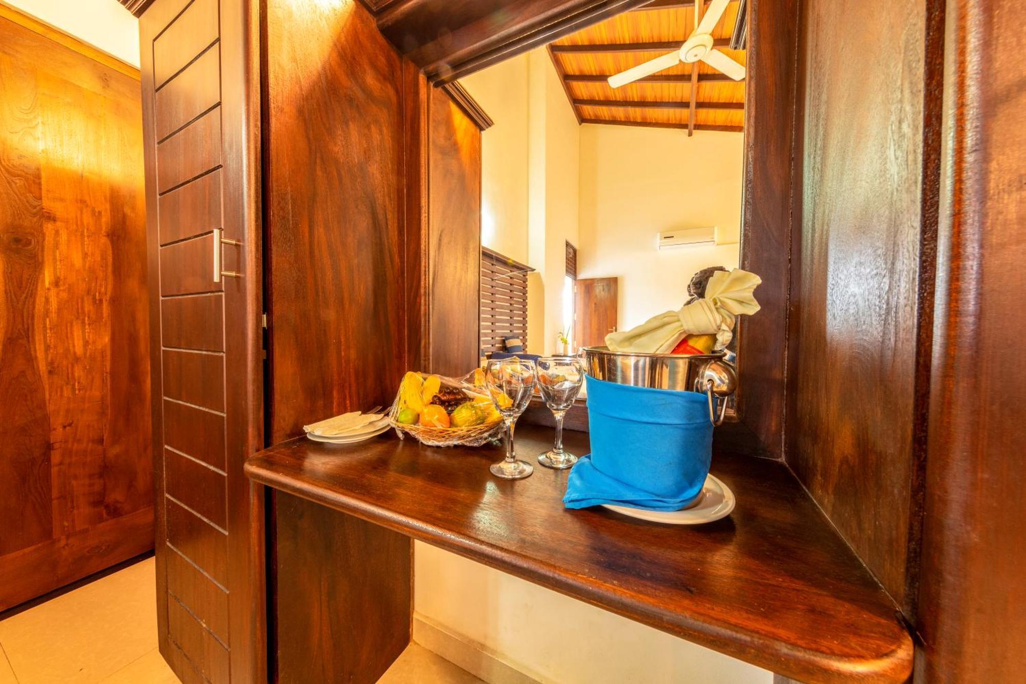 Owinmo Hotel & Reception Hall Galle Extérieur photo