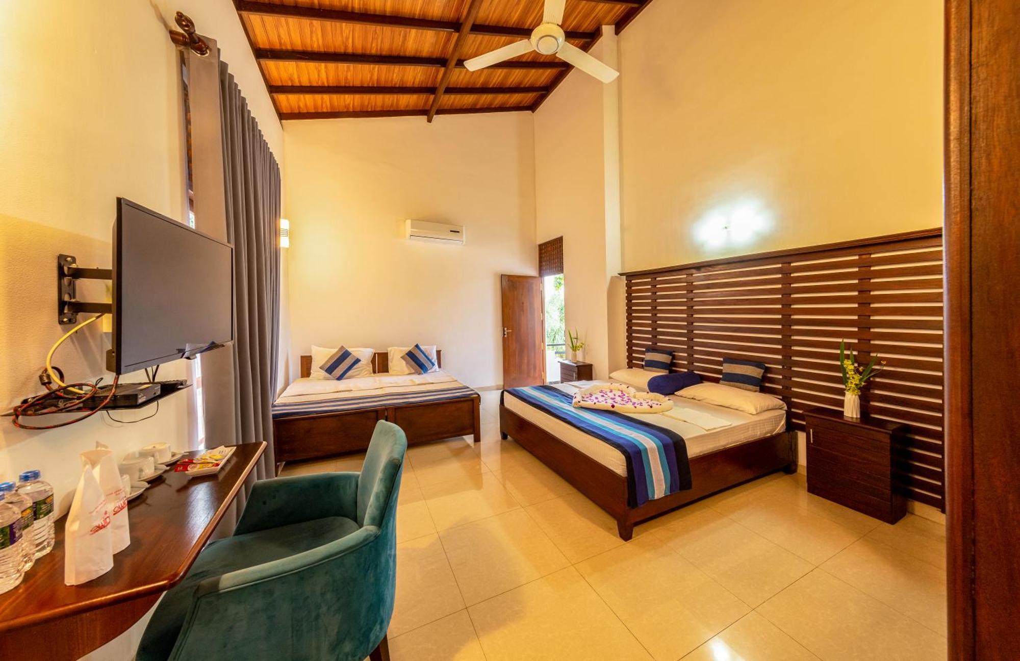 Owinmo Hotel & Reception Hall Galle Extérieur photo