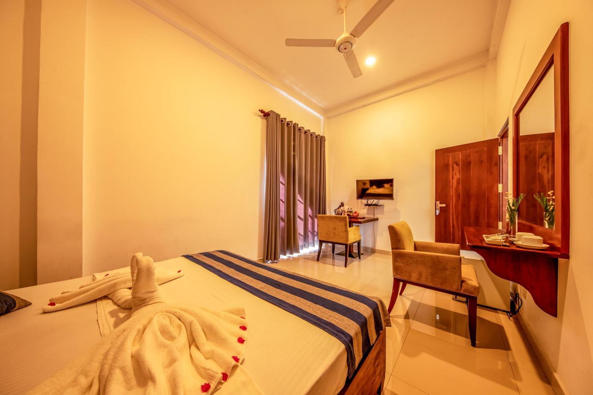 Owinmo Hotel & Reception Hall Galle Extérieur photo
